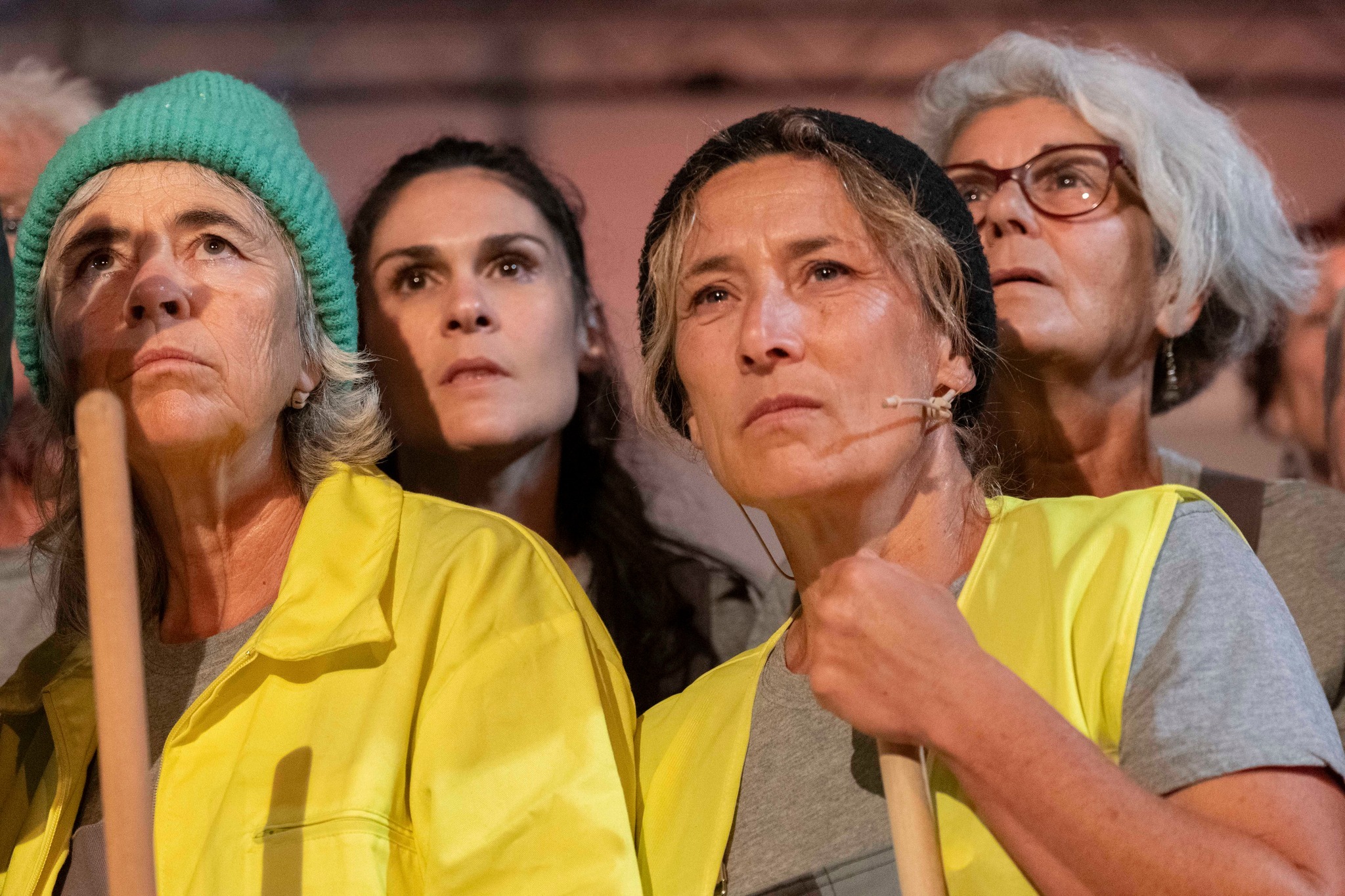 MIL MISÈRES | Associatif Théâtre