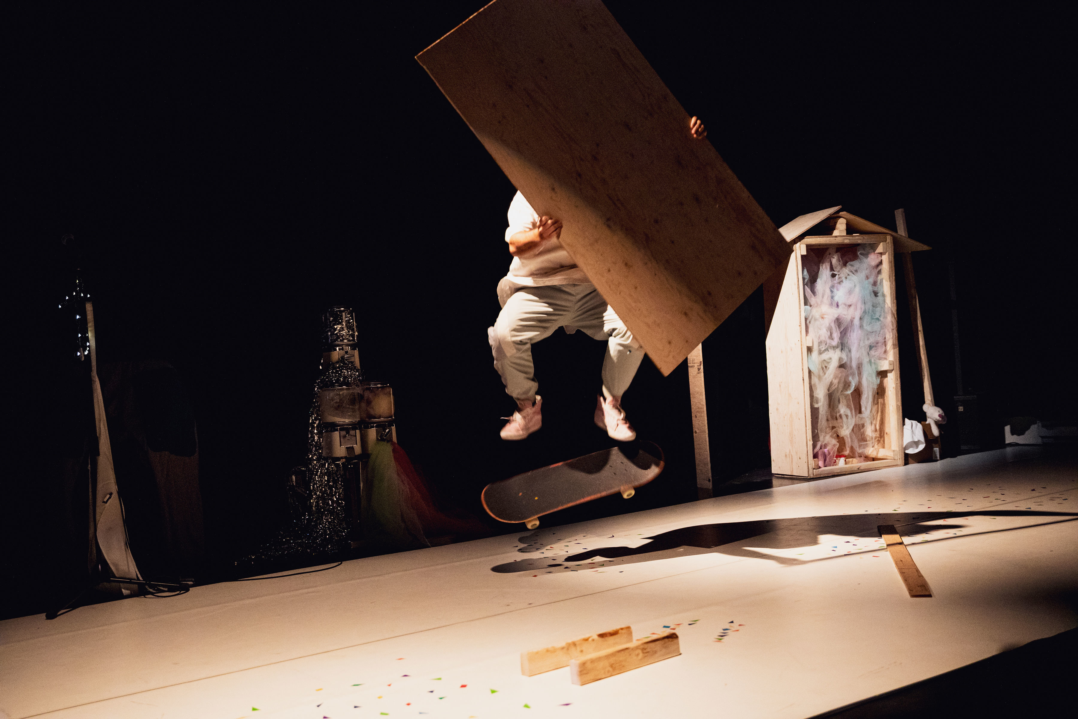 LES FRICHES | Festival Performance