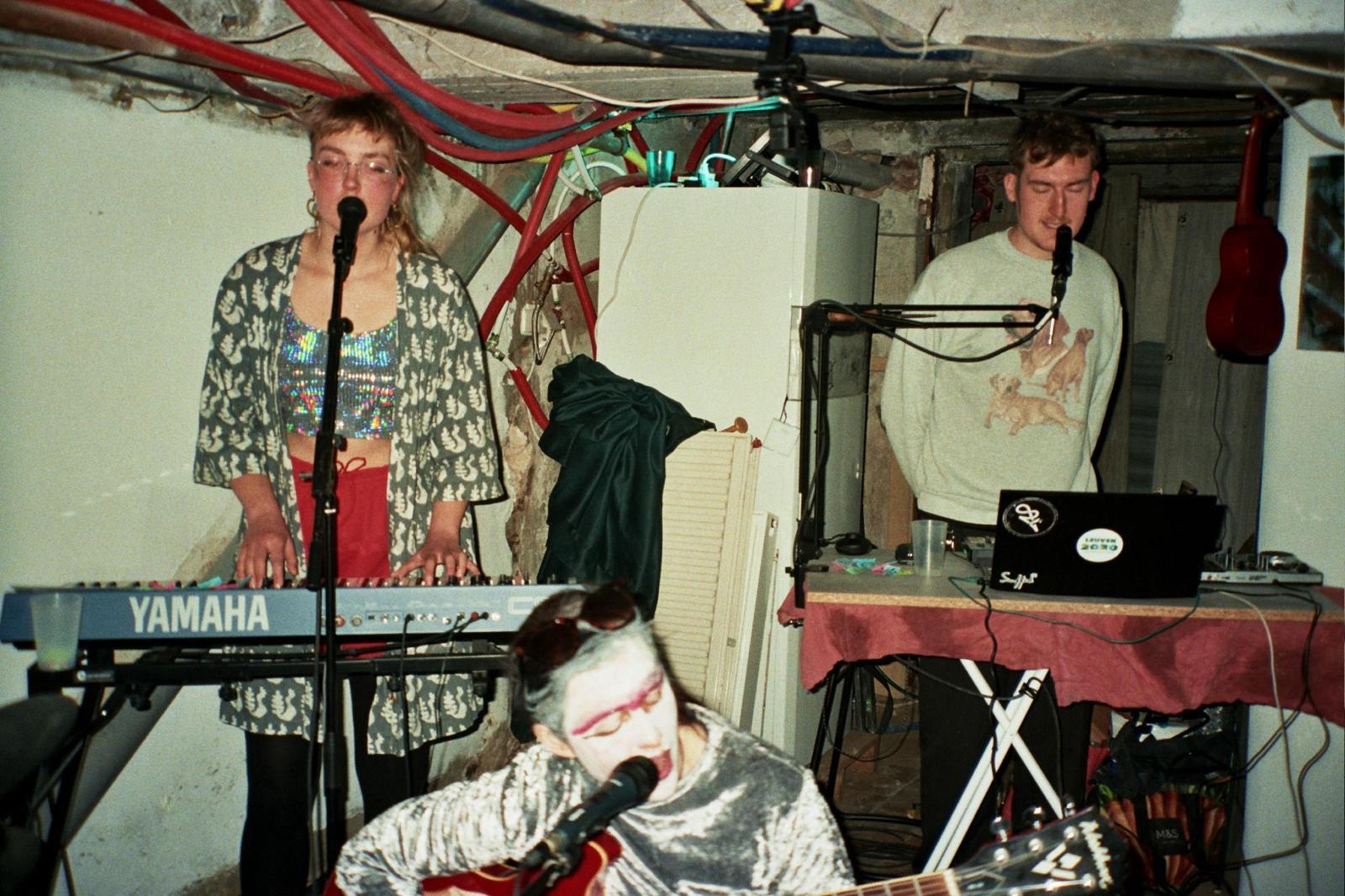 LES FRICHES | Festival Performance