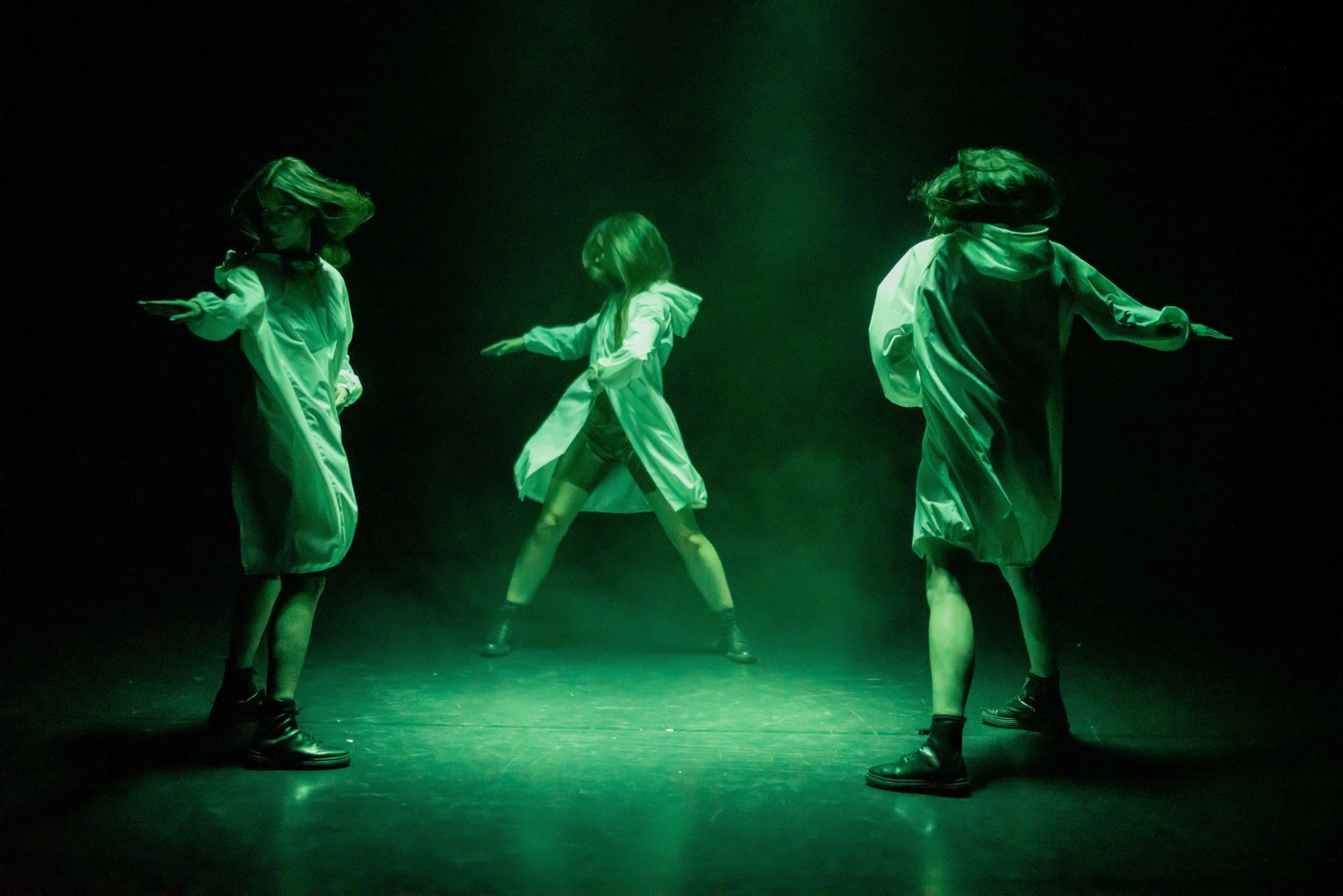 Forces + Toujours de 3/4 face ! |  Danse