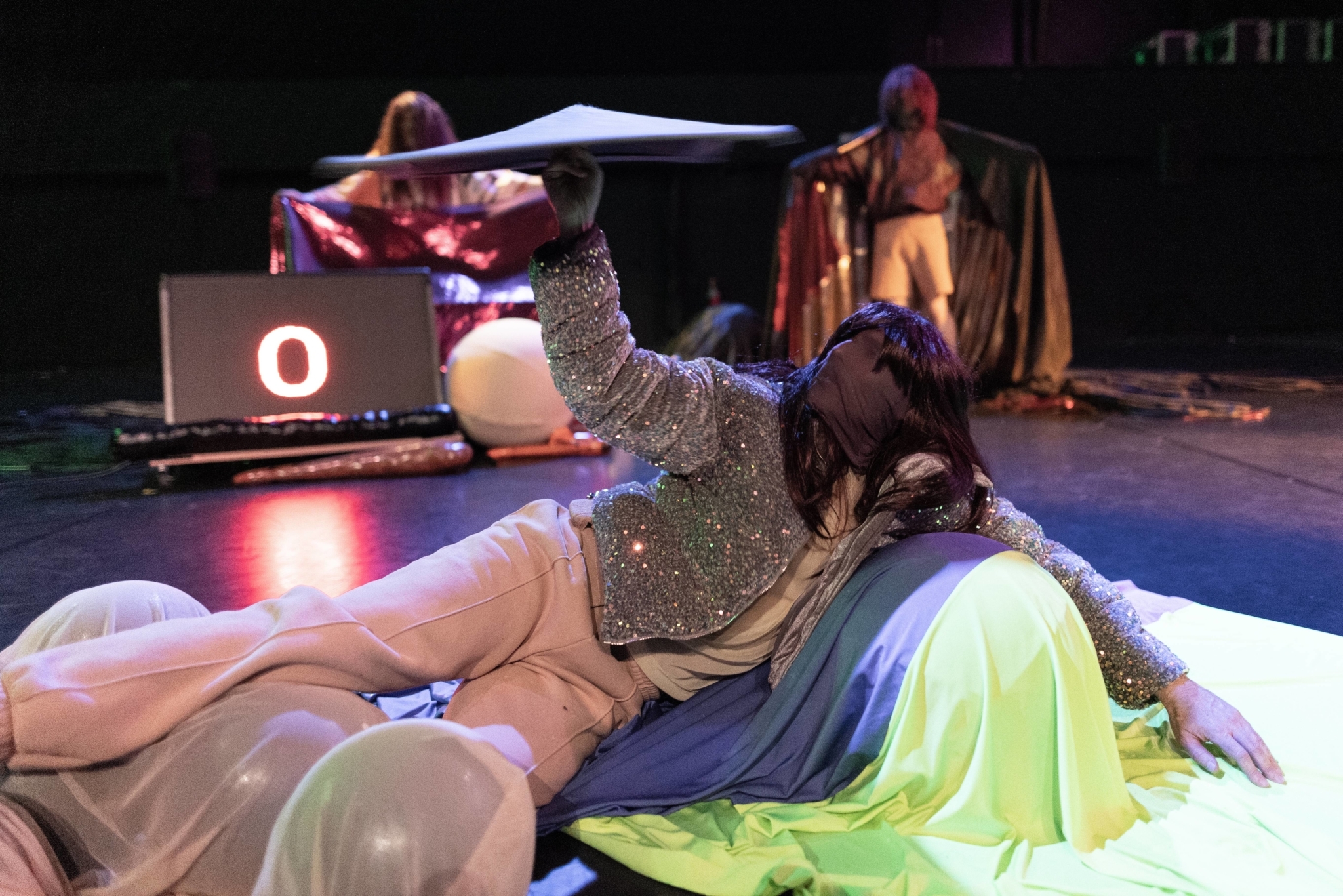 Piñata Cake | Festival Cirque