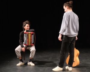 t'es qui toi ? | Festival Théâtre