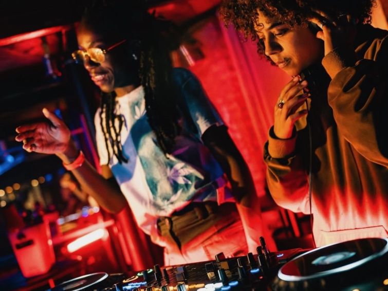 TROPICAL DJIPSIES | FÊTE DE FIN DE SAISON ! Musique